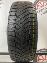 Pirelli IceZero FR R17 215/65