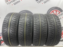 Bridgestone Ice Cruiser 7000 R16 205/55
