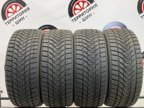 Zeta Antarctica 5+ R17	215/45