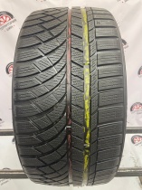 Kumho Wintercraft WP72 255/35/19 V96
