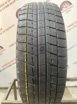 Yokohama Ice Guard Studless IG50 R16 215/60