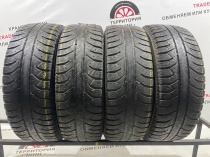 Bridgestone Ice Cruiser 7000 R16 215/65
