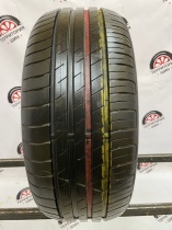 Goodyear EfficientGrip Performance 205/55 R17 93V
