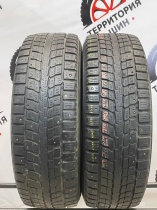Dunlop SP Winter Ice 01 R17   215/60