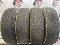 Bridgestone Blizzak DM-V1 R16 215/70