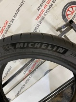 Michelin Pilot Sport 4 R17	215/40