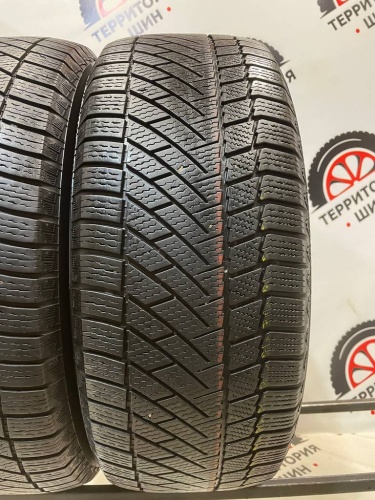 Continental ContiVikingContact 6 235/55/18