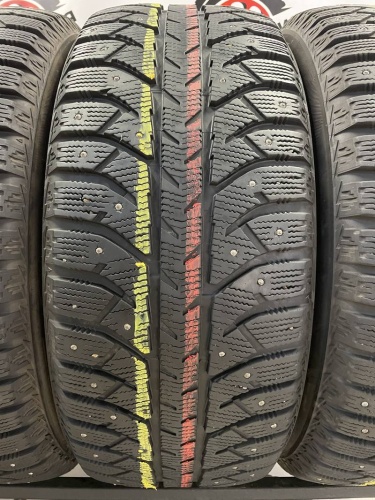 Bridgestone Ice Cruiser 7000 R18 255/55