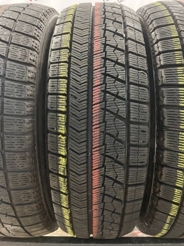 Bridgestone Blizzak VRX 175/65 R14