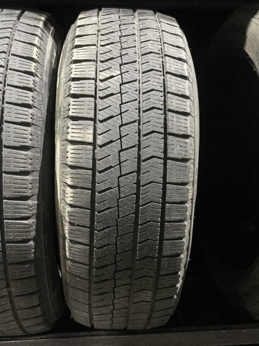 Bridgestone Blizzak VRX 2 R15 195/65