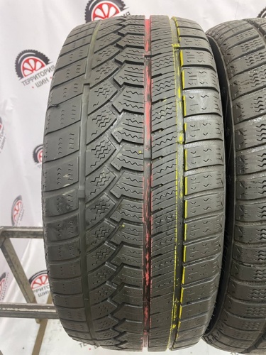 Sunfull SF982 R18 235/45 H98