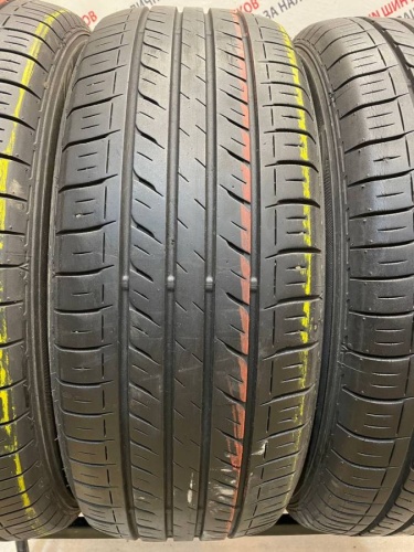 Dunlop Enasave EC300 R16 215/60