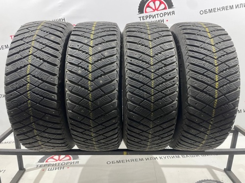 Goodyear Ultragrip Ice Arctic R17 225/60