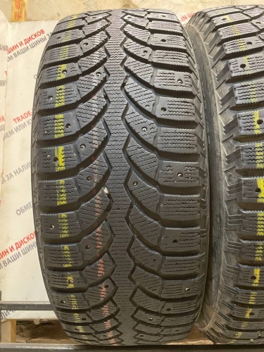 Bridgestone Blizzak Spike - 01 R17	225/60
