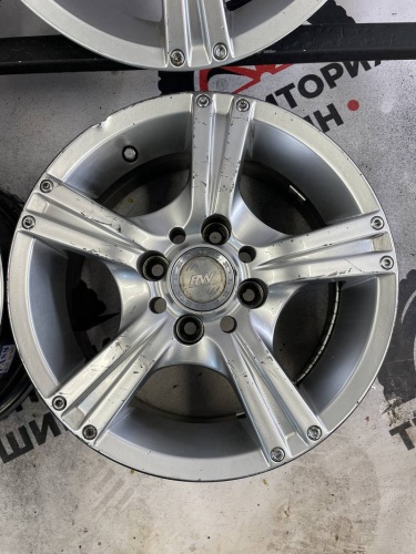 Литые диски ВАЗ RW R13	4/98 Dia 58,6 J5,5 ET38