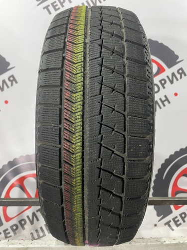 Bridgestone Blizzak VRX R16 215/60
