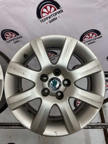 Литье Шкода R15 5*100 ЦО 51.1 ET43 6J