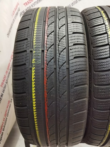 Tracmax Ice-Plus S210 R16	205/45