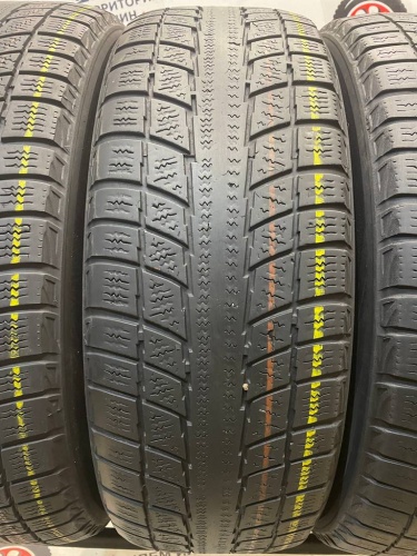 Triangle TR777 R17 225/65