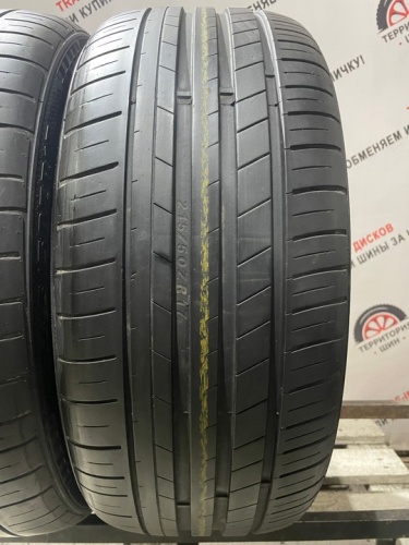 Kapsen Headking S2000 R17 215/50