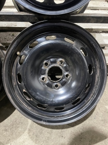 Штампованные диски R15 5х108