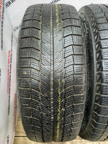 Michelin Latitude X-ICE R17 235/65