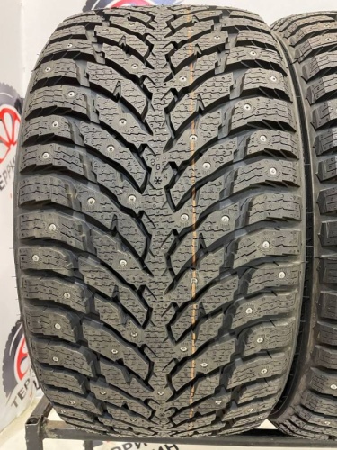 Nokian Tyres Hakkapelitta 9 R18 275/40