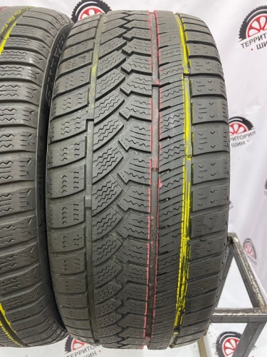 Sunfull SF982 R18 235/45 H98