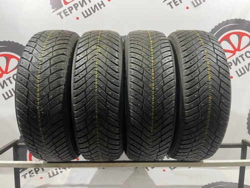 Yokohama Ice Guard IG65 R17 215/65