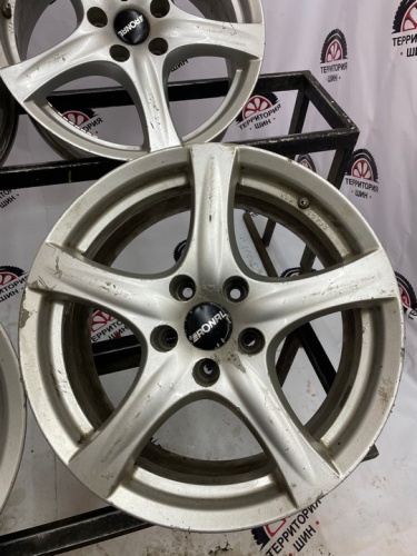Литье BMW R18 5*120 ET42 8J ЦО 72,5