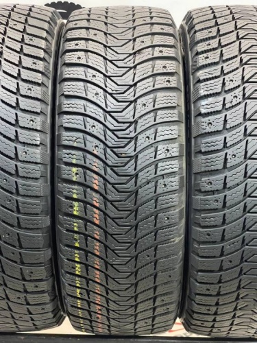 Michelin X-Ice North 3 R16	205/55