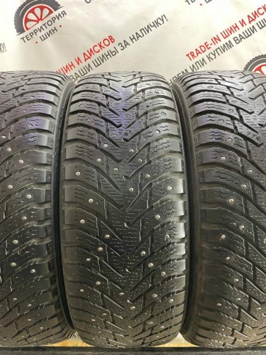 Nokian HKPL8 R16 215/65