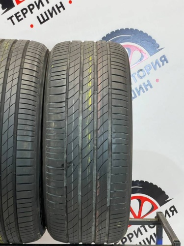 Michelin Primacy 3 St R17 215/55