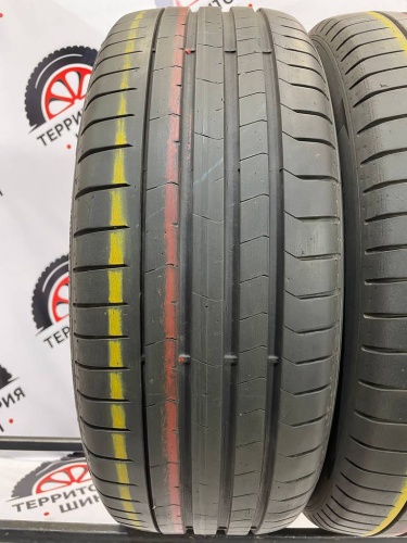 Pirelli P Zero PZ4 R18	225/50