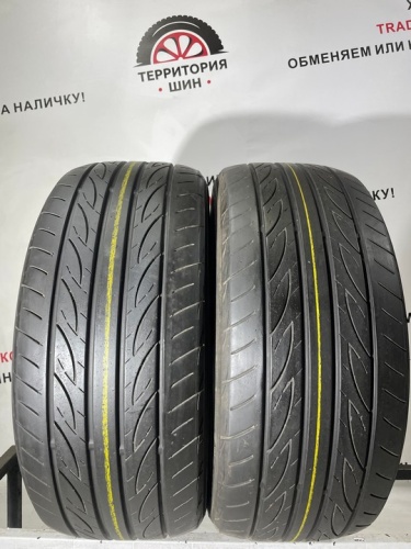 Yokohama Advan Fleva V701 R17 225/50