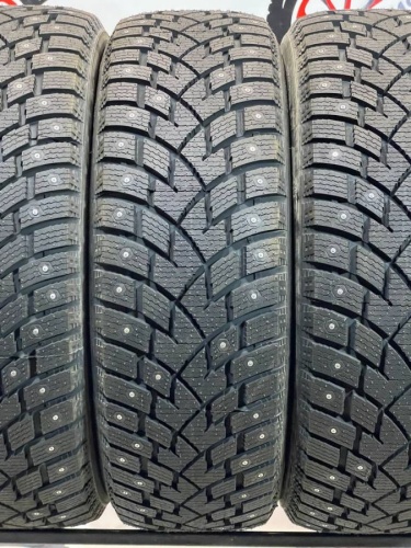 Zeta Antarctica Sport R17	265/70