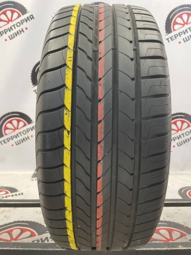 Goodyear EfficientGrip 215/50 R17