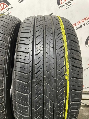 Maxxis Bravo HP-M3 R17 215/50