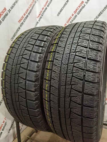 Bridgestone Blizzak Revo GZ R18 235/50