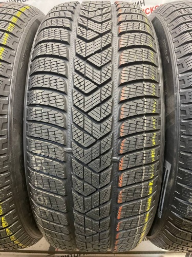Pirelli Scorpion Winter RFT R19	255/50