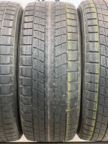 Dunlop WinterMaxx SJ8 R17   235/55