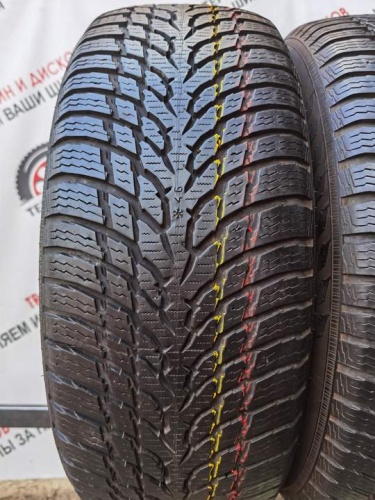 Nokian wr snowproof R17 215/55
