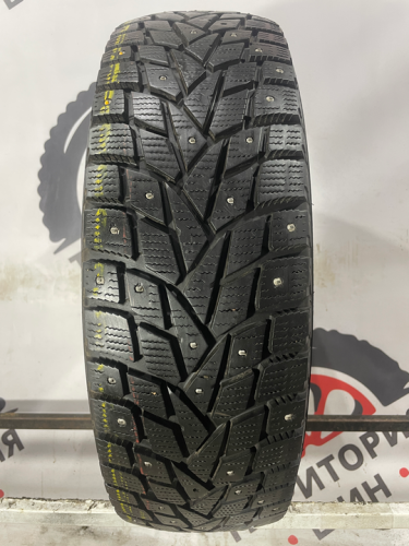 Dunlop Grandtrek Ice 02 R16 215/70