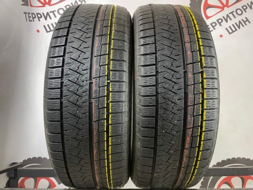 Triangle SnowLink TWT02 R19 225/55