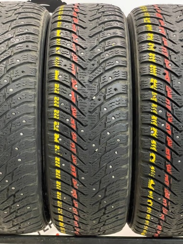 Nokian Hakkapeliitta 8 R15 185/65