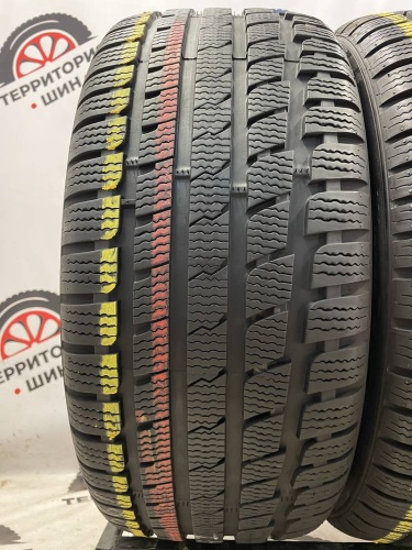 Kumho WinterCraft KW27 R18 245/45 100V