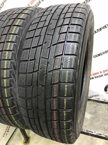 Yokohama Ice Guard IG30 R17 215/60
