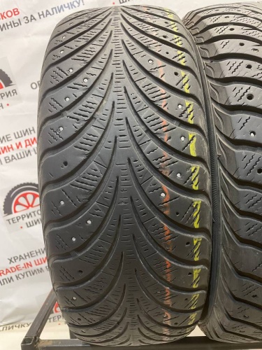 Goodyear UltraGrip Extreme R16 205/60