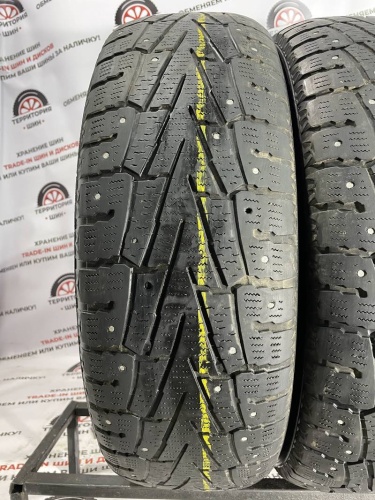 Roadstone Winguard WinSpike SUV  R17 235/65