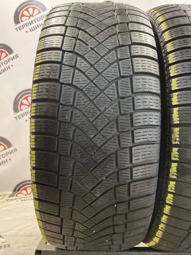 Pirelli Ice Zero FR 265/60 R18